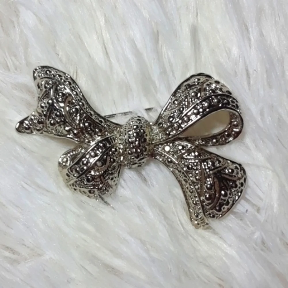 Vintage Silver Tone Filigree Bow Brooch
